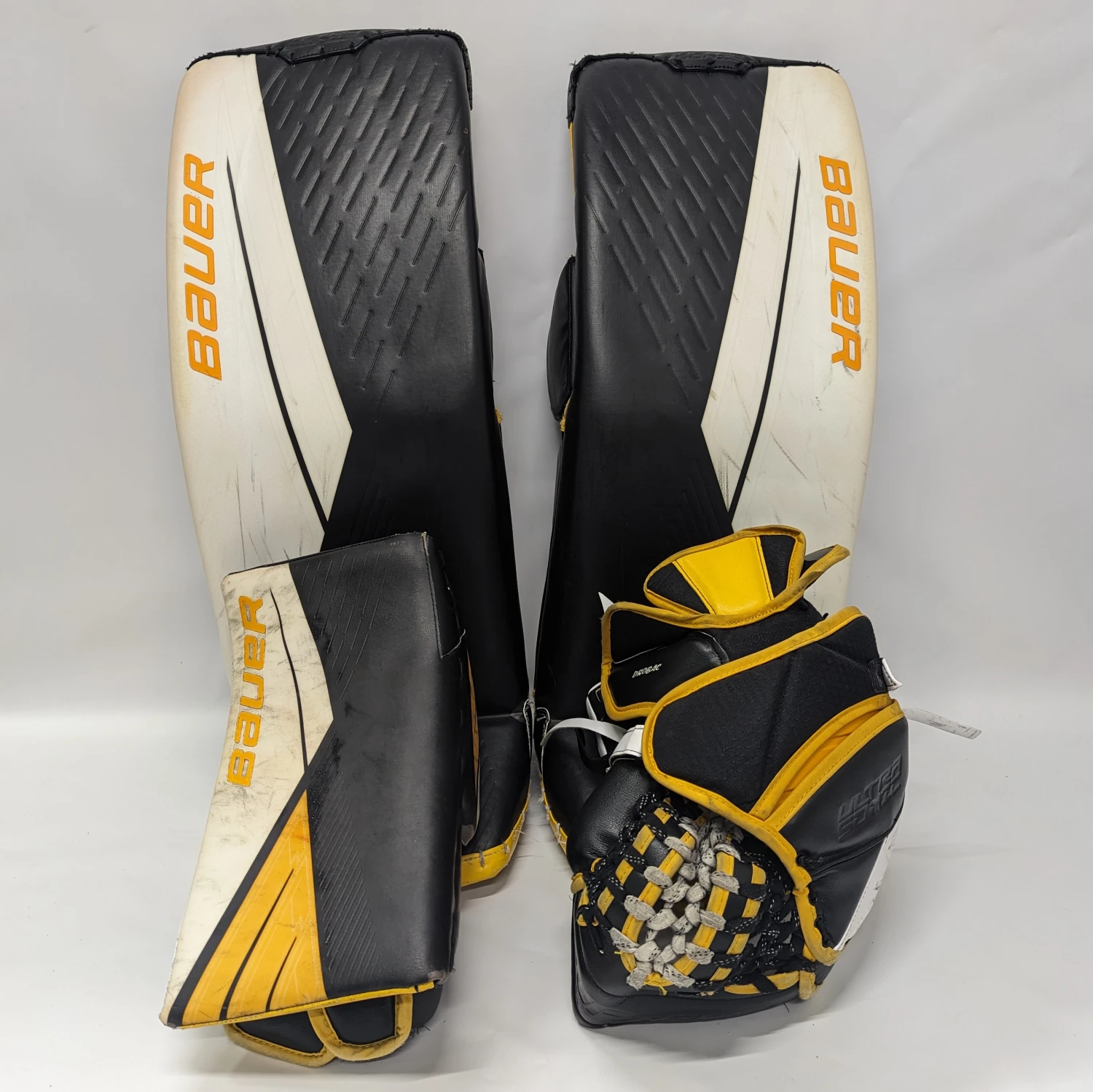 Bauer Supreme UltraSonic - Pro Stock Goalie Full Set (Black/Yellow/White) 1 Bauer Supreme UltraSonic - Pro Stock Goalie Full Set (Black/Yellow/White)