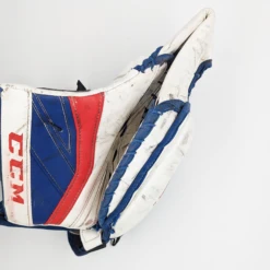 CCM Premier II - Used Goalie Set (White/Red/Blue) 19 CCM Premier II - Used Goalie Set (White/Red/Blue) -Hockey Specialty Shop PAD043B7