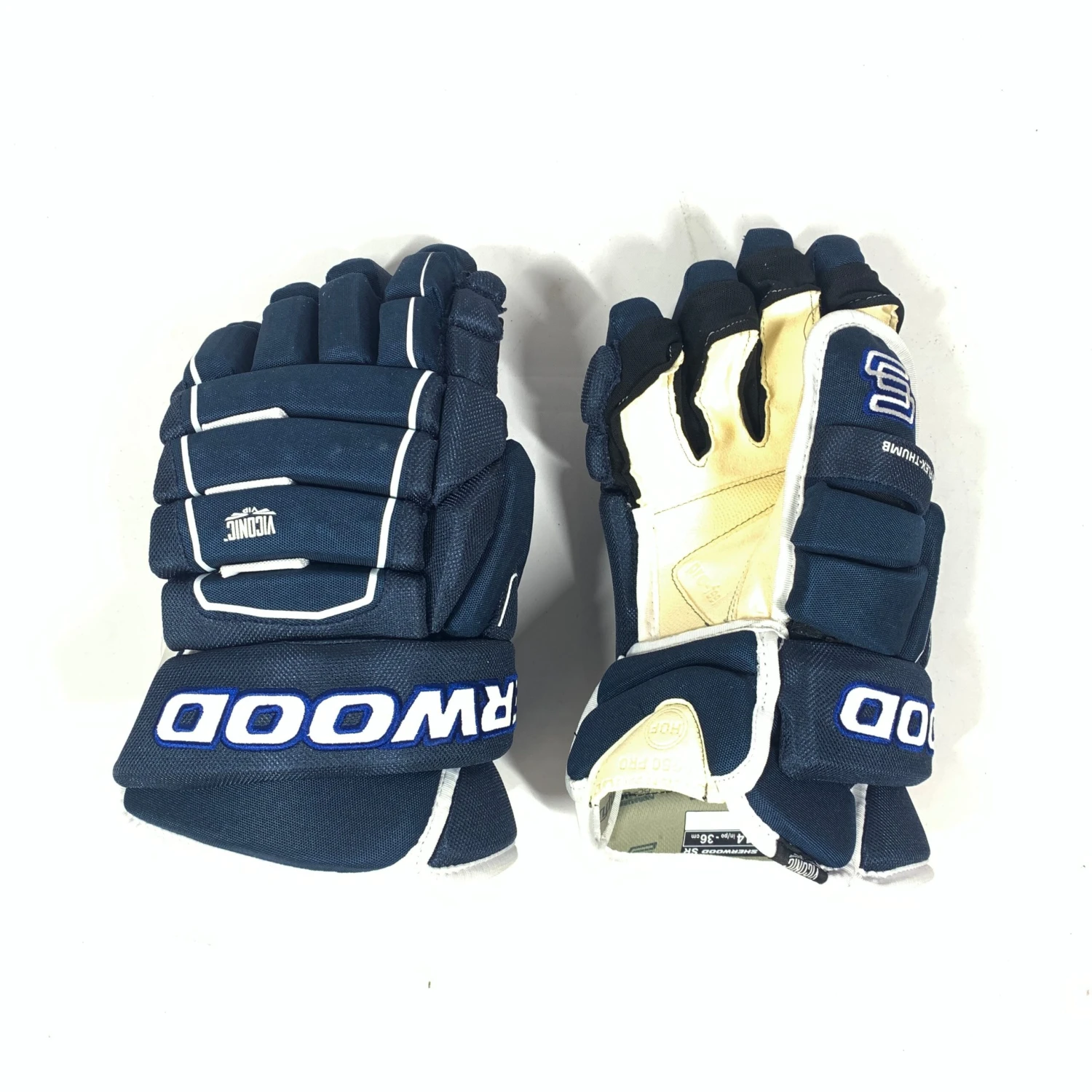 Sherwood 9950 Pro 4 Roll - Senior Hockey Glove (Navy) 1 Sherwood 9950 Pro 4 Roll - Senior Hockey Glove (Navy)