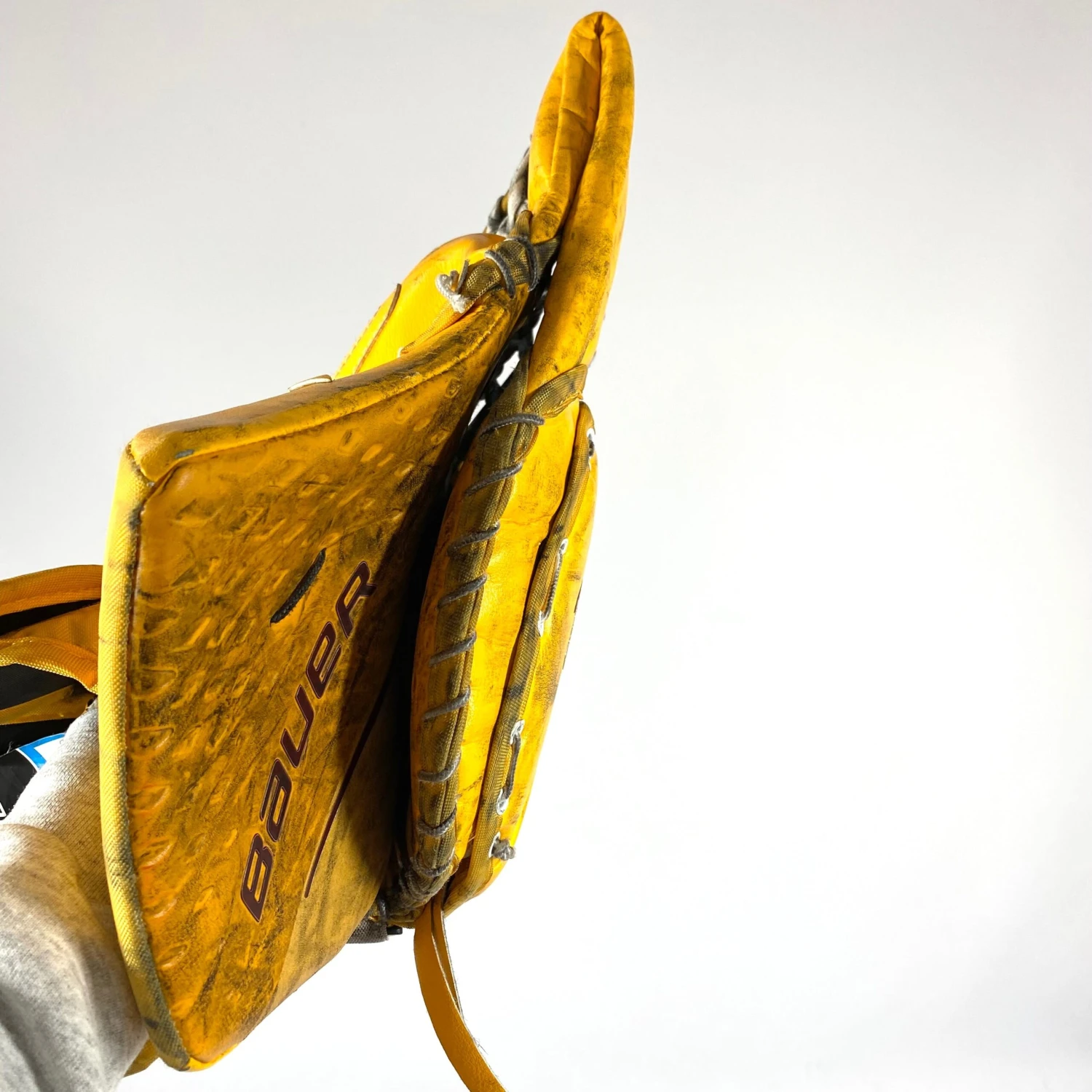 Bauer Vapor 2X Pro - Used Pro Stock Goalie Glove (Yellow/Red) 4 Bauer Vapor 2X Pro - Used Pro Stock Goalie Glove (Yellow/Red) - Image 4