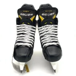 Bauer Supreme Ultrasonic - Pro Stock Hockey Skates - Size 8.5 Fit 2 -Hockey Specialty Shop Photo2023 07 13 55841PM scaled
